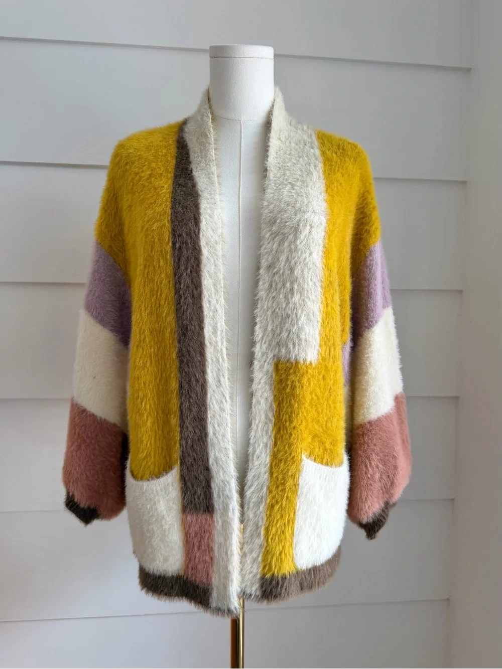 Anthropologie Colorblocked Eyelash Cardigan One Size - Picture 4 of 11